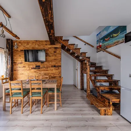 Bukowy Σπίτι διακοπών Rewa